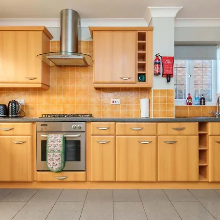 Redgrave Detached House * יורק