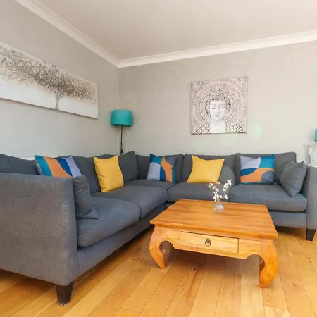 Redgrave Detached House בית נופש *